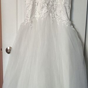 Elegant Wedding  Dress